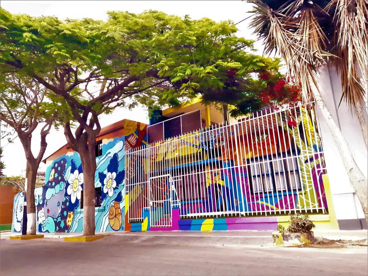לימה Happy Tree Hostel Peru מראה חיצוני תמונה